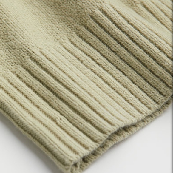 H&M Green Ribbed Maxi Pencil Skirt Casual - Picture 2 of 6